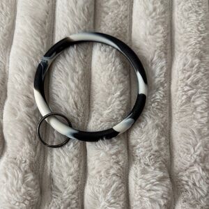 Black and White Marble Bangle Keyring